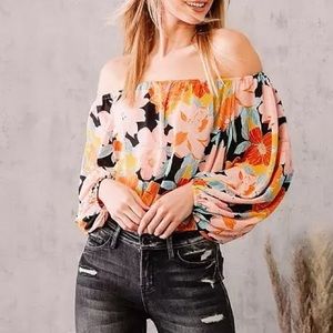 Floral puff sleeve cropped top - Buckle - Willow & Root